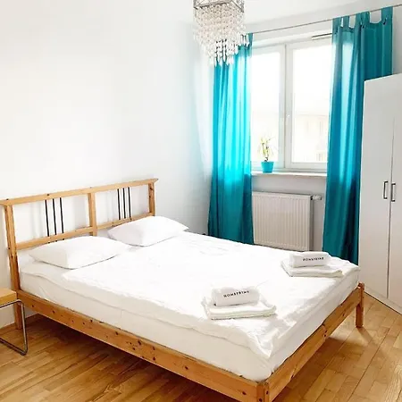 Stanow Zjednoczonych 34 Варшава